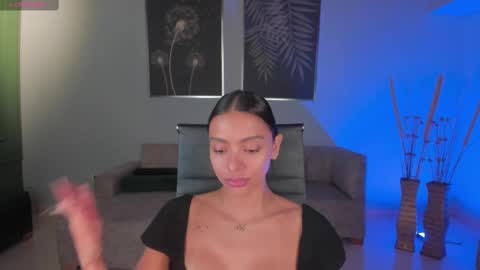 Snapshot of mararicci chatting on March 7, 1:31 am MARA online show from March 7, 1:31 am