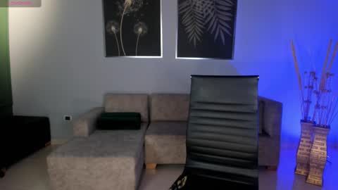 Snapshot of mararicci chatting on March 10, 12:50 am MARA online show from March 10, 12:50 am