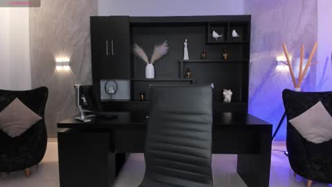 Snapshot of mararicci chatting on February 12, 2:56 am MARA online show from February 12, 2:56 am