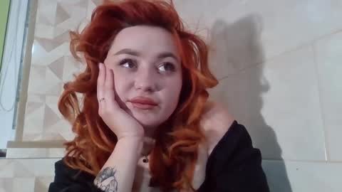 Snapshot of marblemist chatting on October 4, 5:00 pm marblemist online show from October 4, 5:00 pm