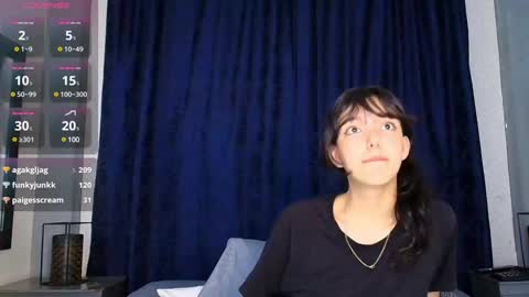 Snapshot of marcelaa_fox chatting on December 20, 5:36 am Marcela online show from December 20, 5:36 am