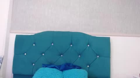 Snapshot of marcelaa_fox chatting on September 15, 8:10 pm Marcela online show from September 15, 8:10 pm