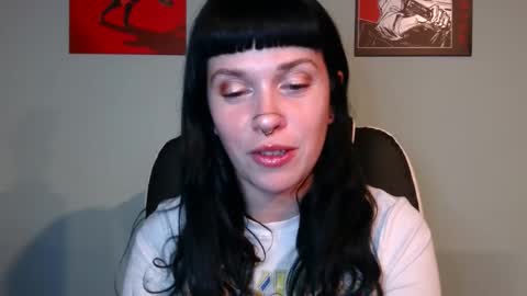Snapshot of marcelinealtaria chatting on December 27, 5:52 am MarcelineAltaria online show from December 27, 5:52 am