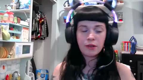 Snapshot of marcelinealtaria chatting on February 5, 4:16 am MarcelineAltaria online show from February 5, 4:16 am