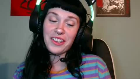 Snapshot of marcelinealtaria chatting on February 16, 6:32 am MarcelineAltaria online show from February 16, 6:32 am