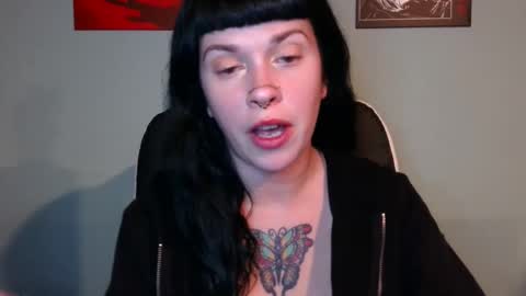 Snapshot of marcelinealtaria chatting on December 4, 3:42 am MarcelineAltaria online show from December 4, 3:42 am