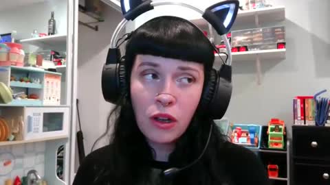 Snapshot of marcelinealtaria chatting on March 4, 3:55 am MarcelineAltaria online show from March 4, 3:55 am