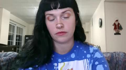 Snapshot of marcelinealtaria chatting on December 18, 4:09 am MarcelineAltaria online show from December 18, 4:09 am