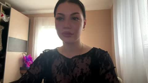 Julia online show from April 21, 7:15 am