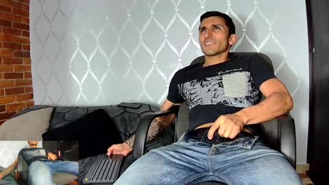 Snapshot of marckmuscle chatting on January 20, 1:07 am Marck Independent model online show from January 20, 1:07 am