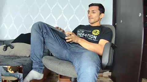 Snapshot of marckmuscle chatting on March 10, 2:50 am Marck Independent model online show from March 10, 2:50 am