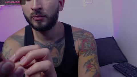 Snapshot of marco_allison43 chatting on January 29, 3:26 pm marco_allison43 online show from January 29, 3:26 pm
