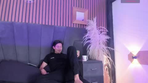 Marco And Allice online show from May 30, 4:44 am