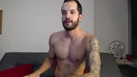Snapshot of marcoandpolo01 chatting on February 27, 3:29 am Marco Polo online show from February 27, 3:29 am
