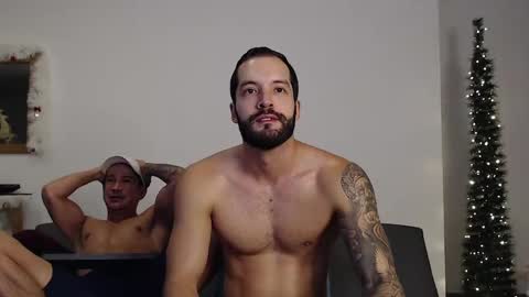 Snapshot of marcoandpolo01 chatting on December 23, 2:13 am Marco Polo online show from December 23, 2:13 am