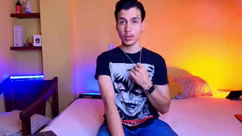 Marcus Hanks online show from September 18, 5:33 am