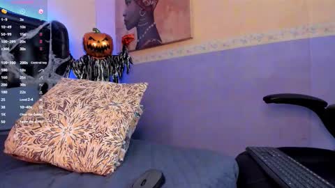 marcus_soler online show from October 31, 8:42 pm