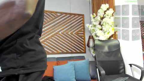 Marcusssss online show from November 19, 11:42 am