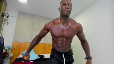 Snapshot of marcusblack_ chatting on February 19, 10:56 am Marcusssss online show from February 19, 10:56 am