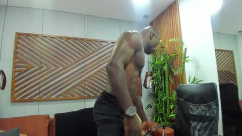Snapshot of marcusblack_ chatting on February 15, 2:55 pm Marcusssss online show from February 15, 2:55 pm
