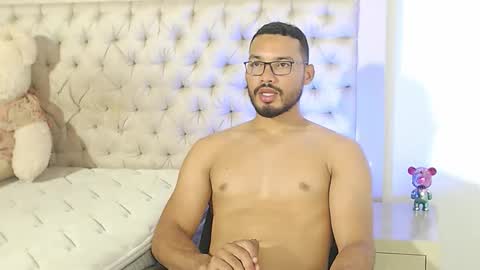 MARCUS online show from November 20, 9:45 pm