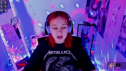 Snapshot of margaret_red chatting on January 11, 11:35 pm Margaret online show from January 11, 11:35 pm