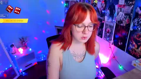 Snapshot of margaret_red chatting on February 27, 9:25 pm Margaret online show from February 27, 9:25 pm