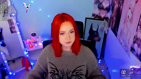 Snapshot of margaret_red chatting on December 24, 3:05 pm Margaret online show from December 24, 3:05 pm