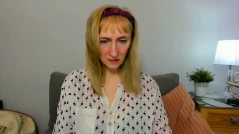 margaretmature online show from February 25, 4:25 pm