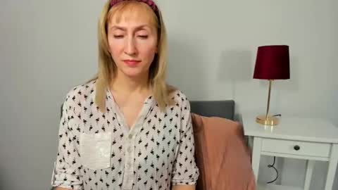 margaretmature online show from January 24, 4:17 pm