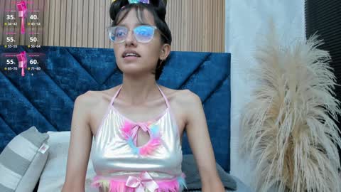 Snapshot of marge_lasander chatting on January 25, 1:43 am Aitana online show from January 25, 1:43 am