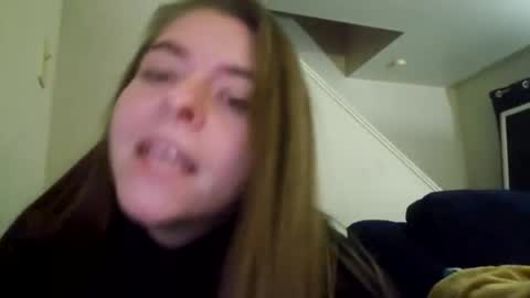 margoross444 online show from December 18, 5:36 am