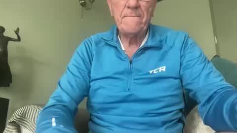 marhea online show from February 11, 3:38 pm