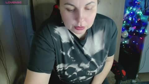 Mari online show from December 17, 6:42 am