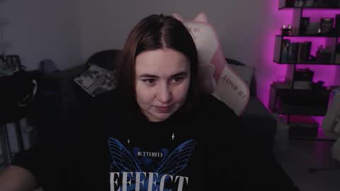 mari moore online show from November 27, 9:06 am