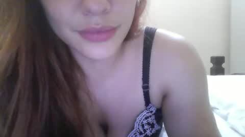 Snapshot of maria_eugenia chatting on September 10, 4:57 am Mareu online show from September 10, 4:57 am