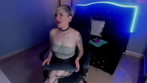 Snapshot of maria_fernandaxxx_ chatting on January 21, 1:08 am Maria fernanda online show from January 21, 1:08 am