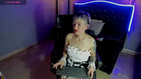 Snapshot of maria_fernandaxxx_ chatting on January 9, 8:34 am Maria fernanda online show from January 9, 8:34 am