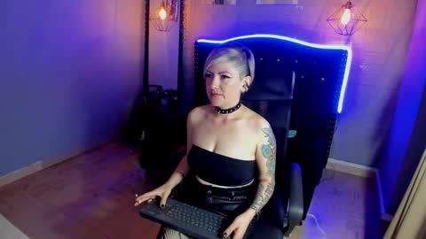 Snapshot of maria_fernandaxxx_ chatting on January 12, 9:08 pm Maria fernanda online show from January 12, 9:08 pm