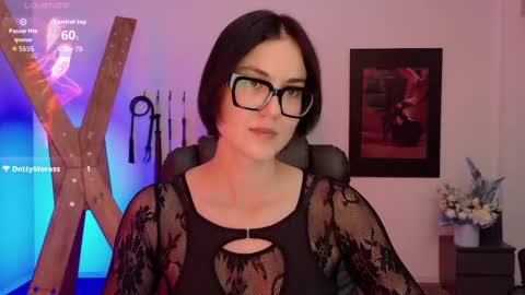Snapshot of maria_fitch chatting on September 15, 3:46 pm Maria Fitch online show from September 15, 3:46 pm