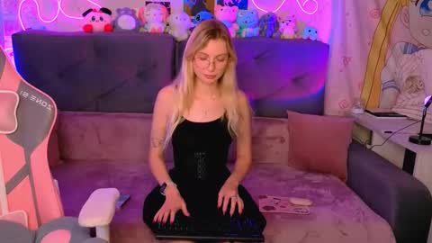 Maria online show from October 22, 4:59 am