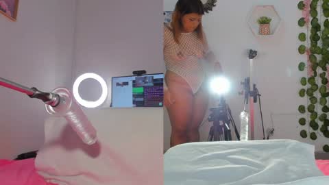 Snapshot of maria_jones_ chatting on January 24, 1:56 am Maria Jones online show from January 24, 1:56 am