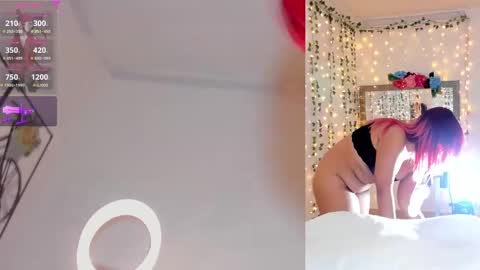 Snapshot of maria_jones_ chatting on March 8, 8:11 am Maria Jones online show from March 8, 8:11 am