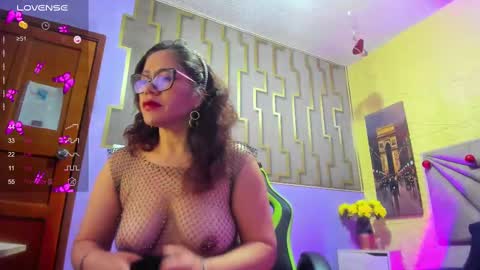 Snapshot of maria_paulac chatting on February 23, 4:46 pm MARIA online show from February 23, 4:46 pm