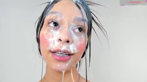 S O F I A  model independent online show from February 28, 4:32 am