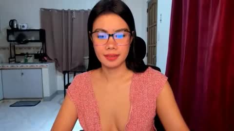 Snapshot of mariacarmi chatting on September 18, 11:09 pm mariacarmi online show from September 18, 11:09 pm