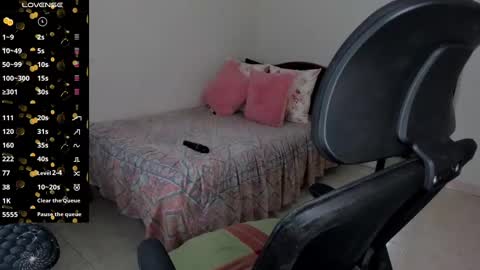 Snapshot of mariamcastillo chatting on February 6, 12:54 am Mariam Castiblanco online show from February 6, 12:54 am