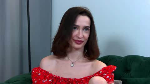 Snapshot of mariamenson chatting on February 7, 4:37 am MariaMenson online show from February 7, 4:37 am
