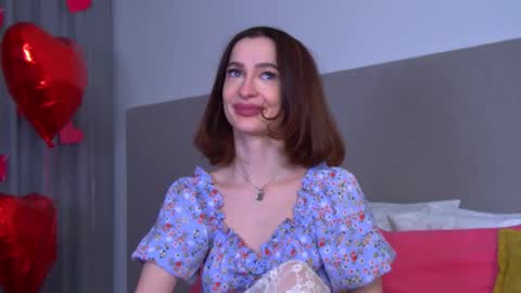 Snapshot of mariamenson chatting on February 21, 2:39 am MariaMenson online show from February 21, 2:39 am