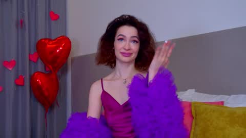 Snapshot of mariamenson chatting on February 14, 7:02 pm MariaMenson online show from February 14, 7:02 pm
